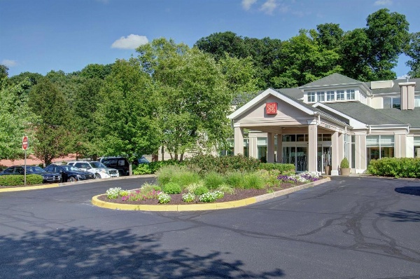 Hilton Garden Inn Norwalk image 6